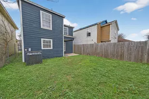 2302 Abernathy St, Houston, TX 77026 - Photo 23