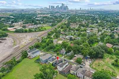 2302 Abernathy Street, Houston, TX 77026 - Photo 33