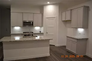 1613 Sunbend Ln, Katy, TX 77493 - Photo 7