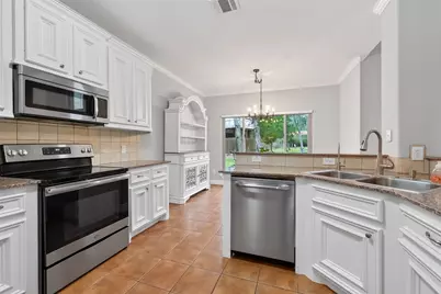 209 April Waters Drive W, Conroe, TX 77356 - Photo 17