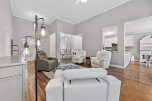 209 April Waters Dr W, Conroe, TX 77356 - Photo 11