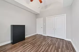 209 April Waters Dr W, Conroe, TX 77356 - Photo 29