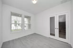 14907 Diamond Dove Ln, Houston, TX 77049 - Photo 3