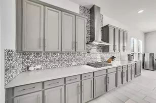 33519 Green Prairie Dr, Brookshire, TX 77423 - Photo 9
