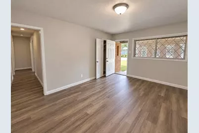 2930 Danforth Drive, Texas City, TX 77590 - Photo 3