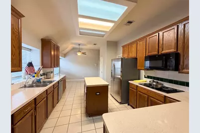 3314 Stonehurst Court, Pearland, TX 77584 - Photo 5