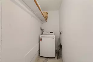 2201 Fountain View Dr, Houston, TX 77057 - Photo 13