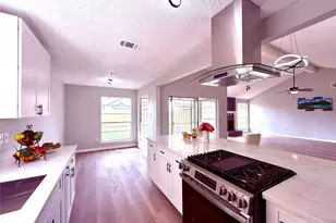 12071 Plumbrook Dr, Houston, TX 77099 - Photo 1