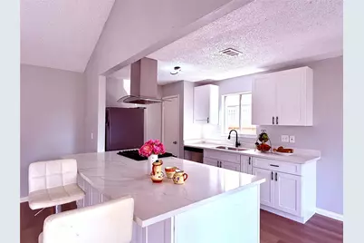 12071 Plumbrook Drive, Houston, TX 77099 - Photo 13