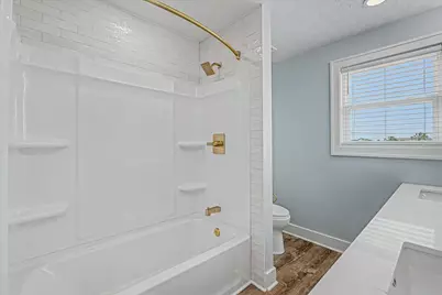 2006 Sydnor Lane, Galveston, TX 77554 - Photo 23