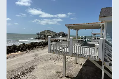 12919 Gulf Beach Drive, Freeport, TX 77541 - Photo 7