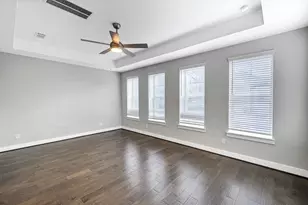 12562 Holly Blue Ln, Houston, TX 77077 - Photo 23