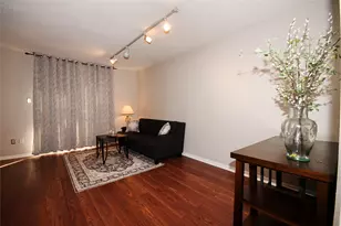 3401 Timmons Ln, Houston, TX 77027 - Photo 5