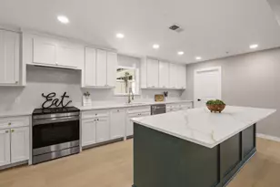 30706 McKinney Dr, Tomball, TX 77375 - Photo 15