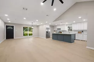 30706 McKinney Dr, Tomball, TX 77375 - Photo 11