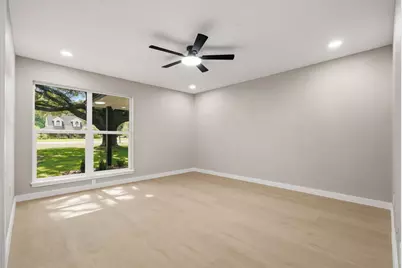 30706 McKinney Drive, Tomball, TX 77375 - Photo 19