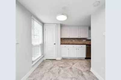 742 Country Place Drive #A, Houston, TX 77079 - Photo 11