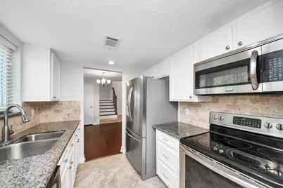 742 Country Place Drive #A, Houston, TX 77079 - Photo 13