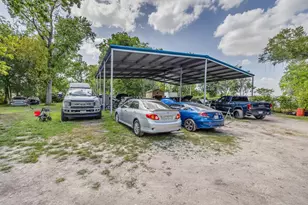 1725 Strawn Rd, Houston, TX 77039 - Photo 41