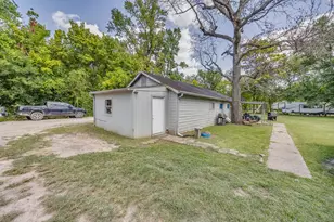 1725 Strawn Rd, Houston, TX 77039 - Photo 37