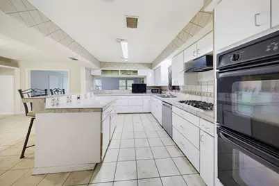 1725 Strawn Road, Houston, TX 77039 - Photo 21