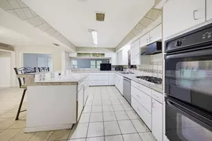 1725 Strawn Rd, Houston, TX 77039 - Photo 21