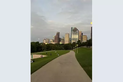 5353 Memorial Drive #2069, Houston, TX 77007 - Photo 27