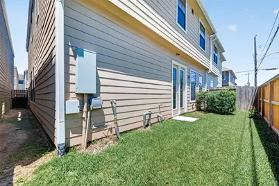 7804 Janak Drive #B, Houston, TX 77055 - Photo 29