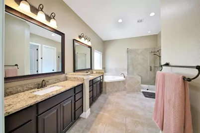 7545 Tyler Run Boulevard, Conroe, TX 77304 - Photo 21