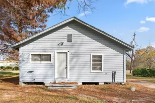 2105 Beaumont Rd, Baytown, TX 77520 - Photo 15