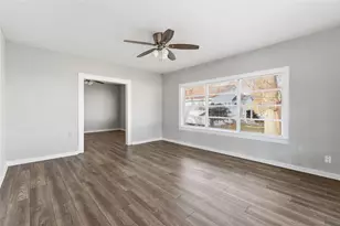 2105 Beaumont Rd, Baytown, TX 77520 - Photo 9