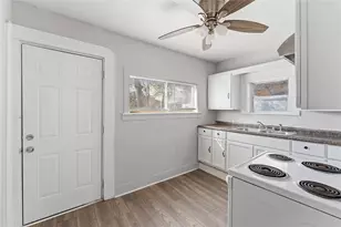 2105 Beaumont Rd, Baytown, TX 77520 - Photo 3