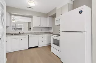 6907 Chasewood Dr, Missouri City, TX 77489 - Photo 7