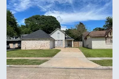 8535 Grand Knolls Drive, Houston, TX 77083 - Photo 1