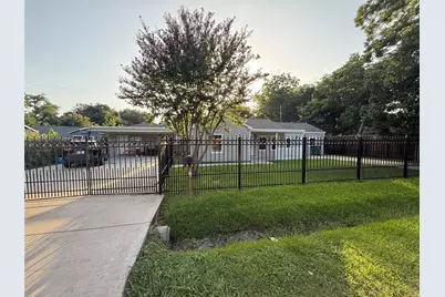 5701 Luna Street, Houston, TX 77076 - Photo 11