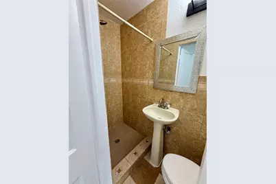 5701 Luna Street, Houston, TX 77076 - Photo 41