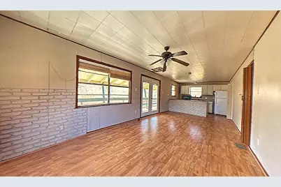 190 White Oak Circle, Point Blank, TX 77364 - Photo 17