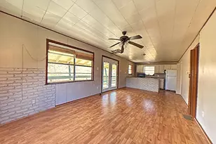 190 White Oak Cir, Point Blank, TX 77364 - Photo 17