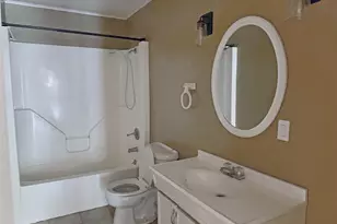 190 White Oak Cir, Point Blank, TX 77364 - Photo 9