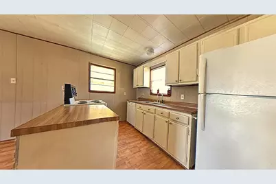 190 White Oak Circle, Point Blank, TX 77364 - Photo 19