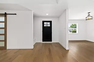 10514 Emnora Ln, Houston, TX 77043 - Photo 5