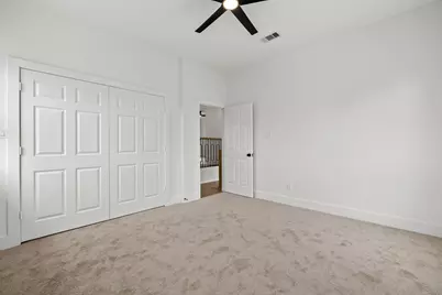 10514 Emnora Lane, Houston, TX 77043 - Photo 33