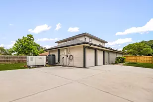 10514 Emnora Ln, Houston, TX 77043 - Photo 45