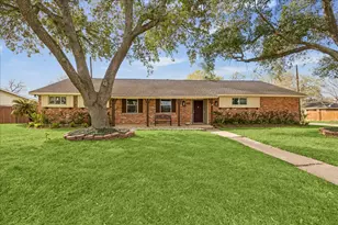 5602 Cartagena St, Houston, TX 77035 - Photo 29