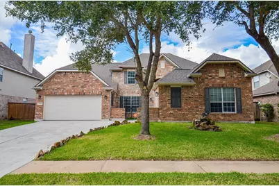 10915 Menaggio Court, Richmond, TX 77406 - Photo 3