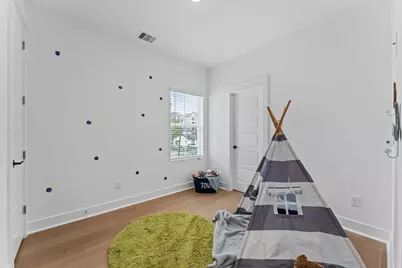 332 Neyland Street, Houston, TX 77022 - Photo 25