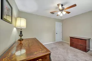 15110 Greenleaf Ln, Houston, TX 77062 - Photo 25