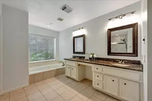 15110 Greenleaf Ln, Houston, TX 77062 - Photo 19