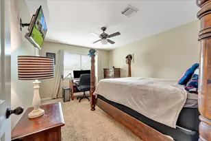 15110 Greenleaf Ln, Houston, TX 77062 - Photo 31