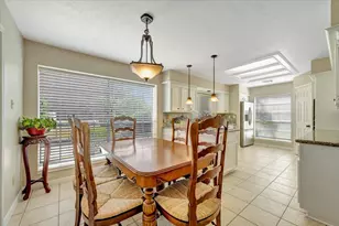 15110 Greenleaf Ln, Houston, TX 77062 - Photo 13